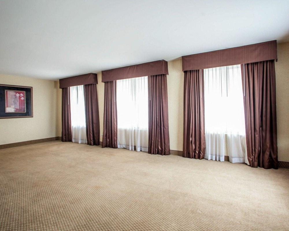 Quality Inn Aurora - Naperville Area Exterior foto