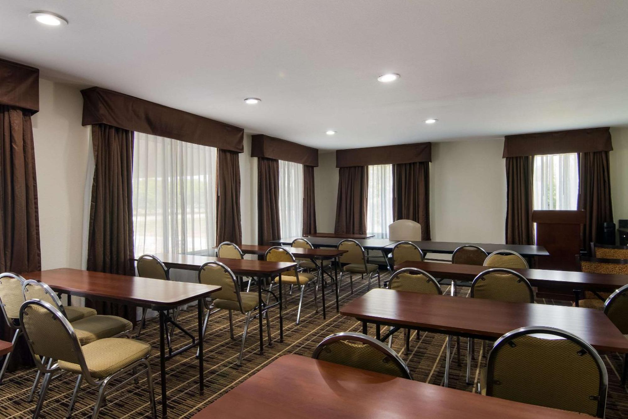 Quality Inn Aurora - Naperville Area Exterior foto